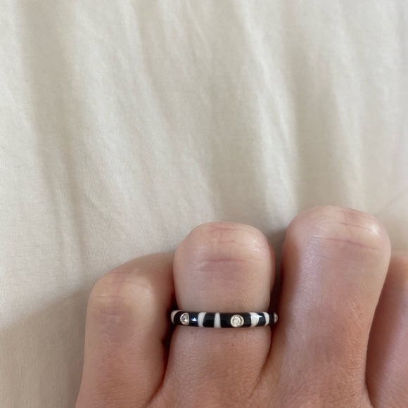 EF COLLECTION 3 diamond zebra enamel ring - Picture 3 of 7